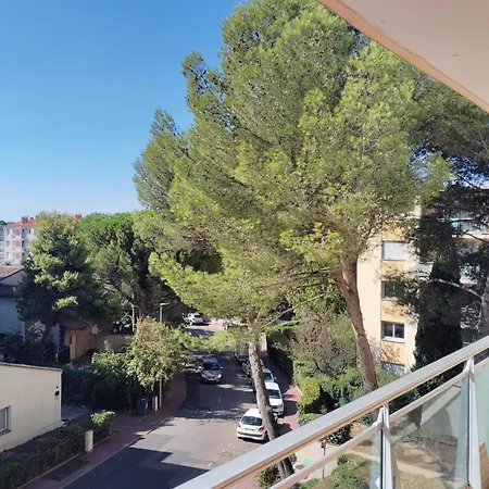 Homestay Bel Spacieux Refait A Neuf - Renewed